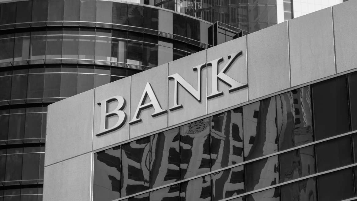 Bank Drop - Kriminelle erstellen Bankkonten im Namen unbescholtener Bürger - mit Video Identifikation